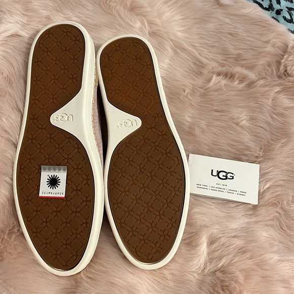 UGG Adley Slip-On Sneaker - Picture 3 of 3